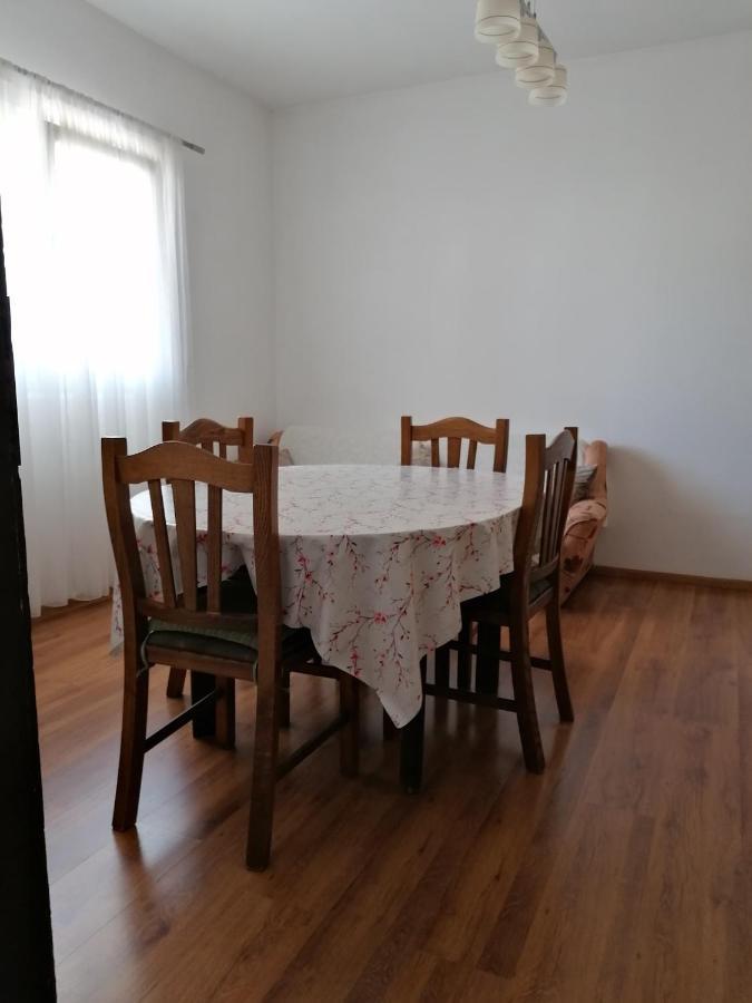 Apartments Nana Биоград на Мору Екстериор снимка