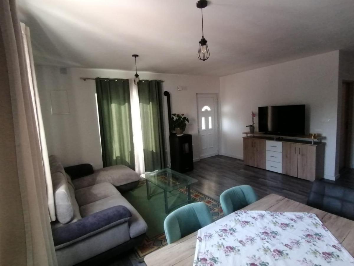 Apartments Nana Биоград на Мору Екстериор снимка